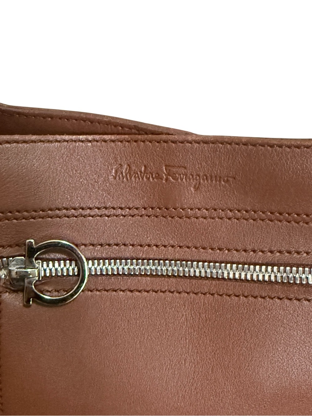 Salvatore Ferragamo Vintage Brown Leather Shoulder Hobo Bag with Dust Cover - Picture 10 of 16